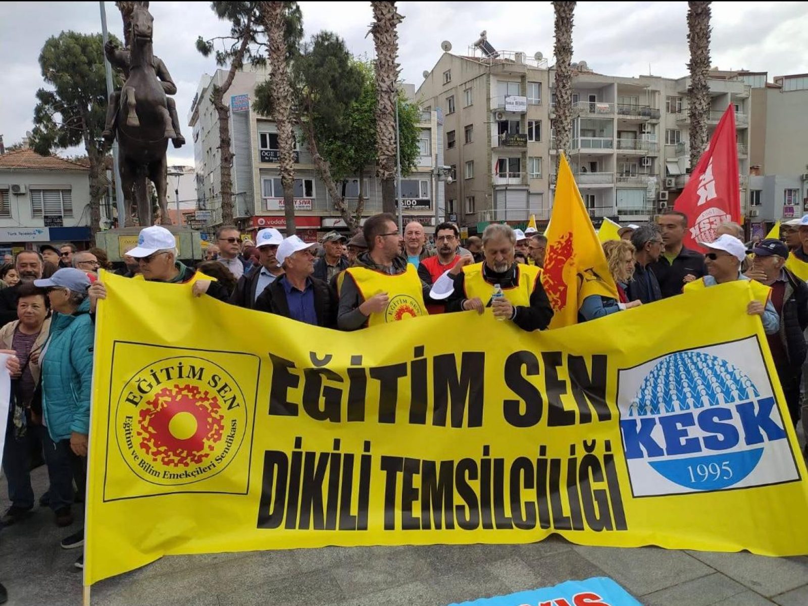 İZMİR – DİKİLİ